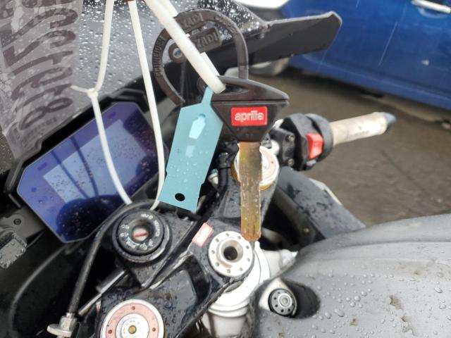 2021 APRILIA RSV4 1100 - ZD4KYUA09MS000276