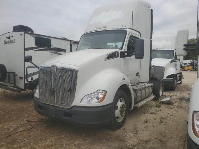 Global Auto Auctions: 2017 KENWORTH CONSTRUCTI