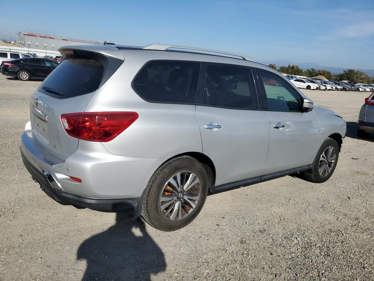 NISSAN PATHFINDER S