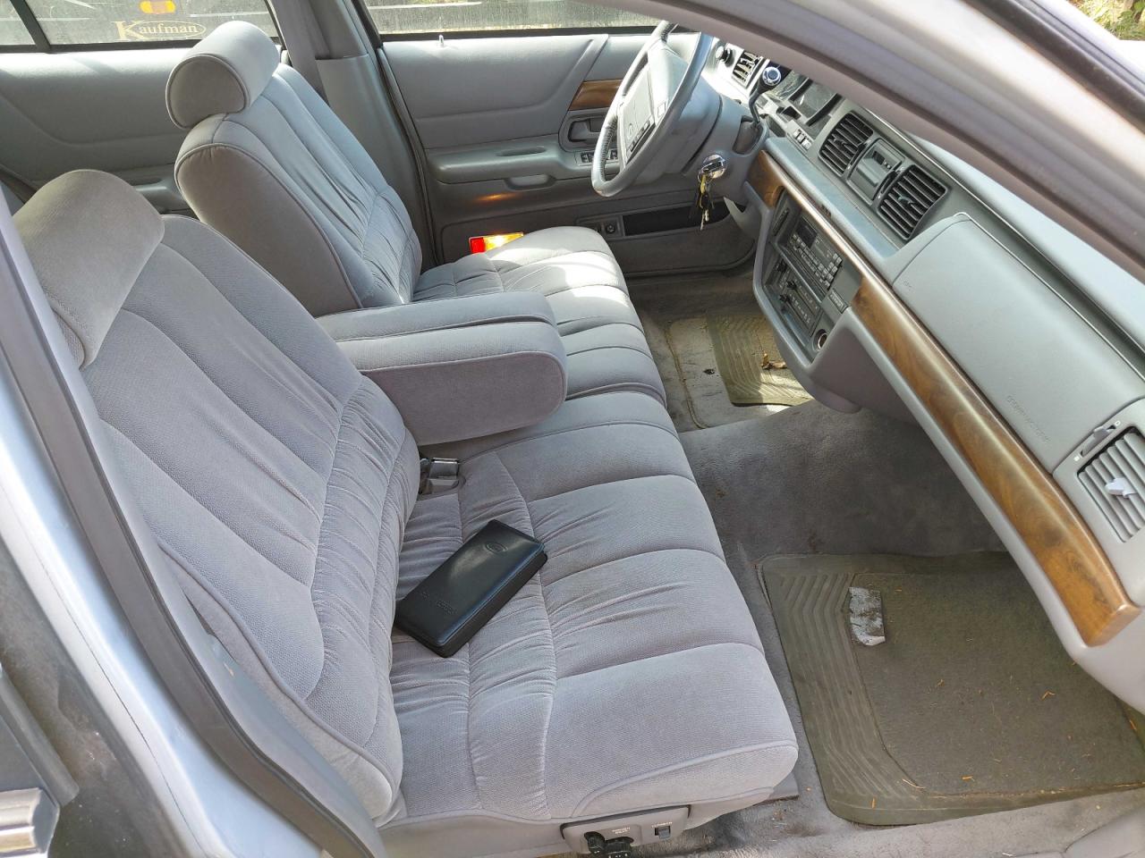Lot #3276364728 1994 FORD CROWN VICT