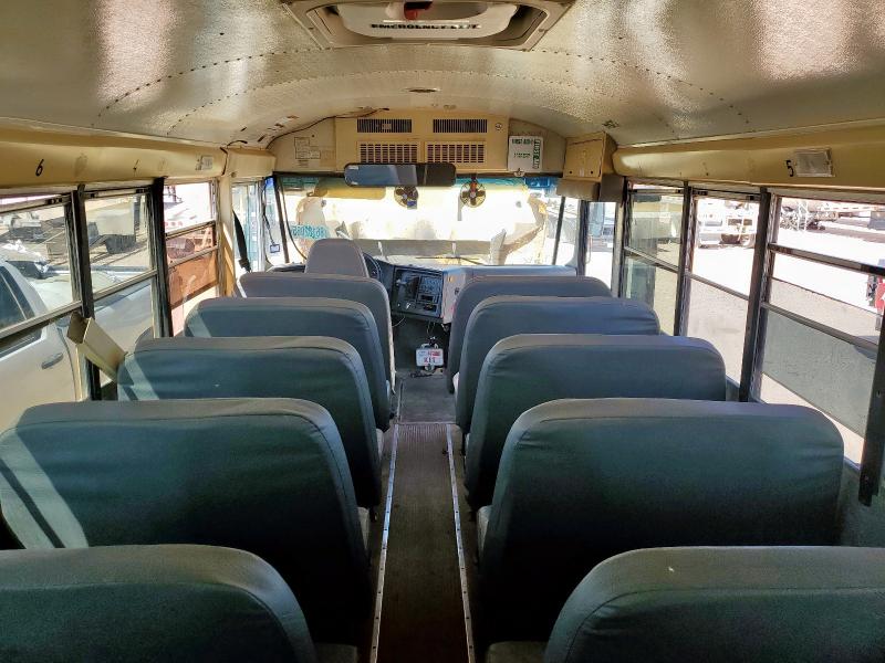 2010 IC CORPORATION 3000 CE #3305403313