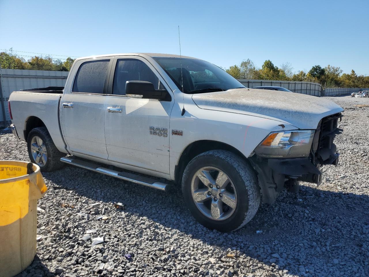 RAM 1500 SLT