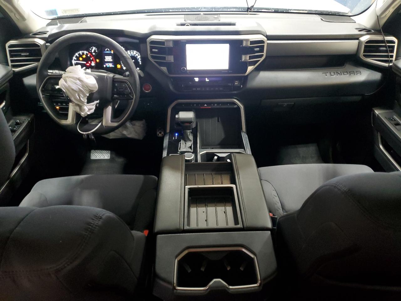 TOYOTA TUNDRA CREWMAX SR