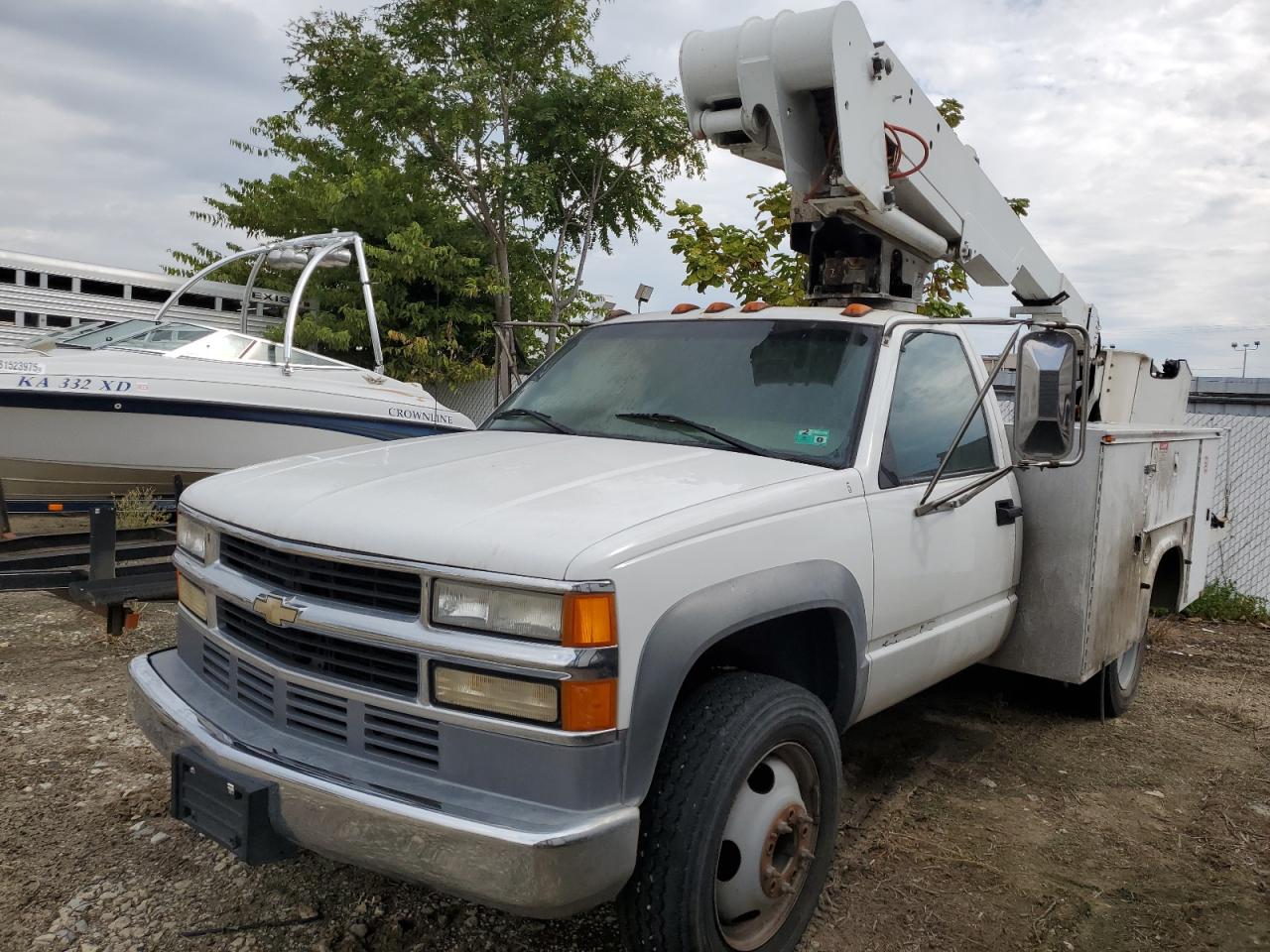 Lot #3278744626 1999 CHEVROLET GMT-400 C3