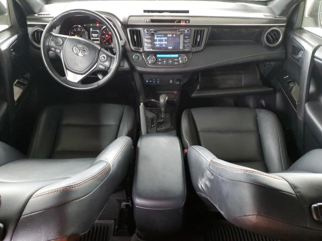 2018 TOYOTA RAV4 SE JTMNFREV7JJ179002