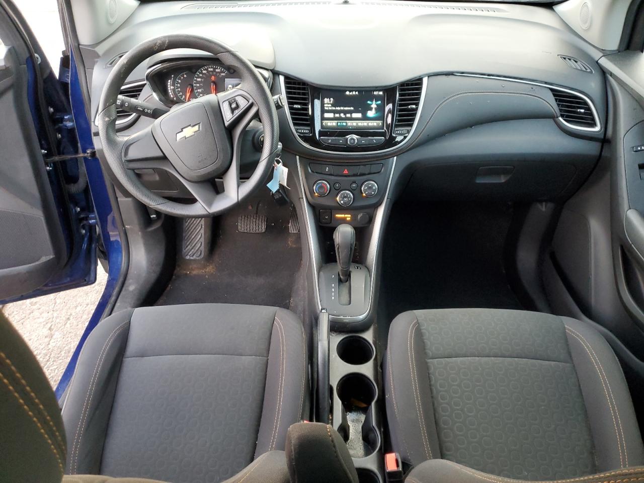CHEVROLET TRAX LS