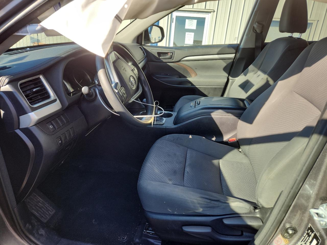 TOYOTA HIGHLANDER LE