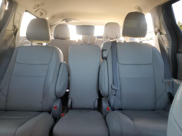 2020 TOYOTA SIENNA XLE #3301834364