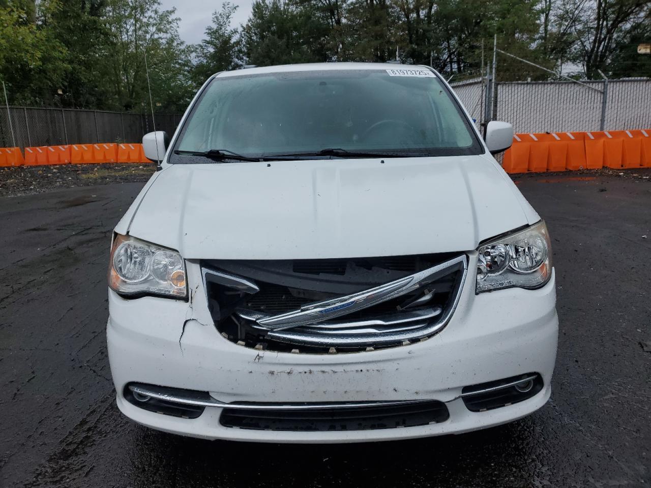 CHRYSLER TOWN & COUNTRY TOURING
