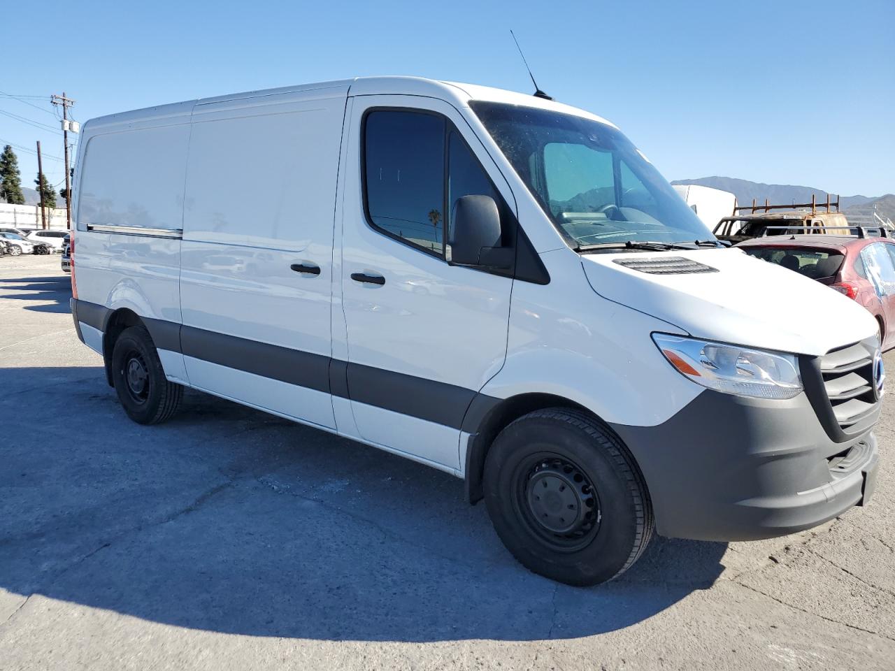 MERCEDES-BENZ SPRINTER 2500