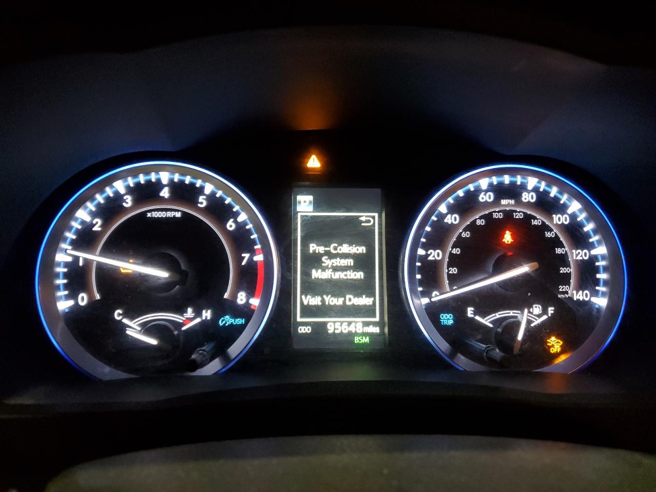 TOYOTA HIGHLANDER SE