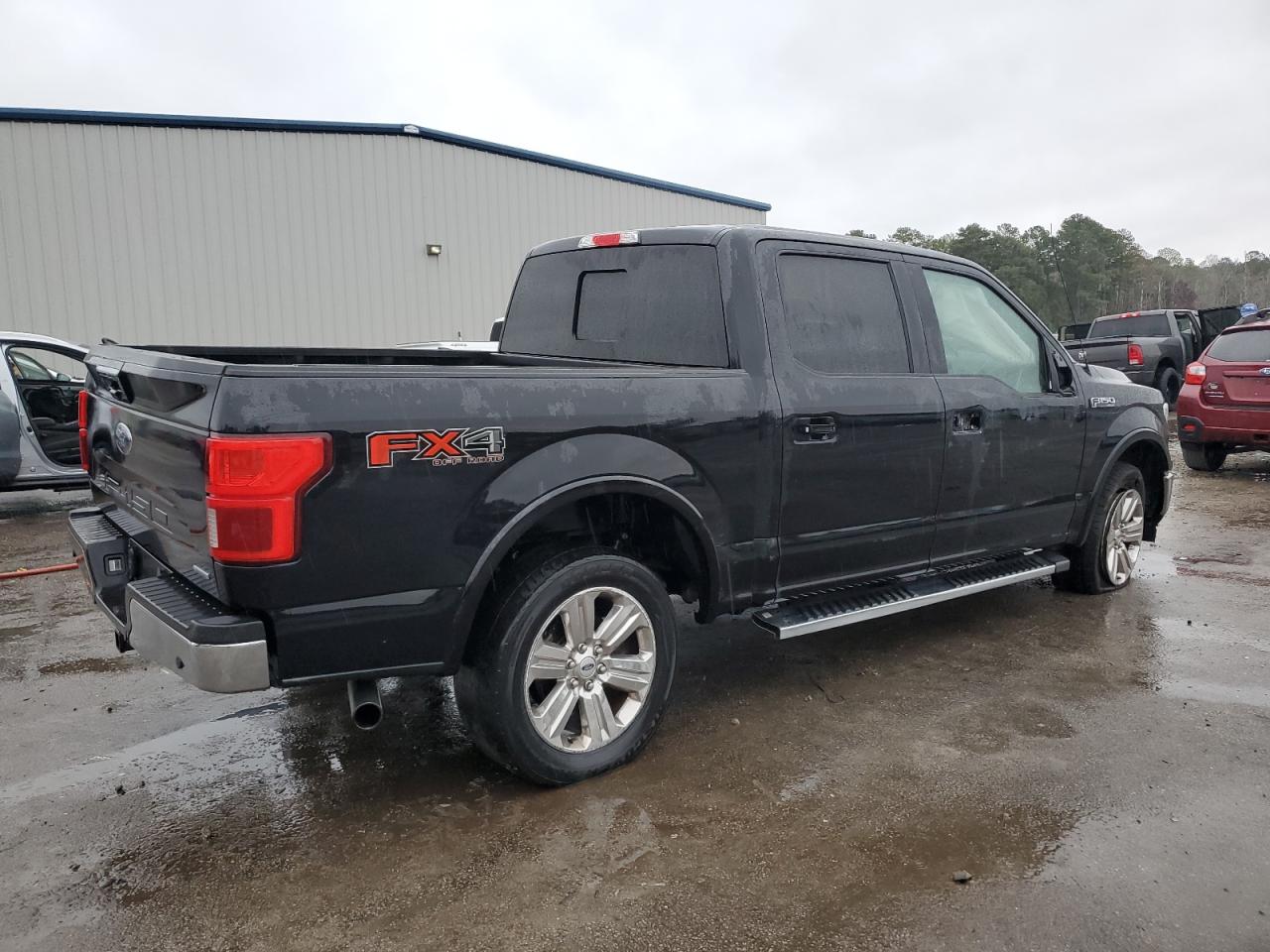 FORD F-150 SUPERCREW