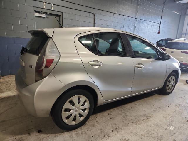 2013 TOYOTA PRIUS C - Inny widok