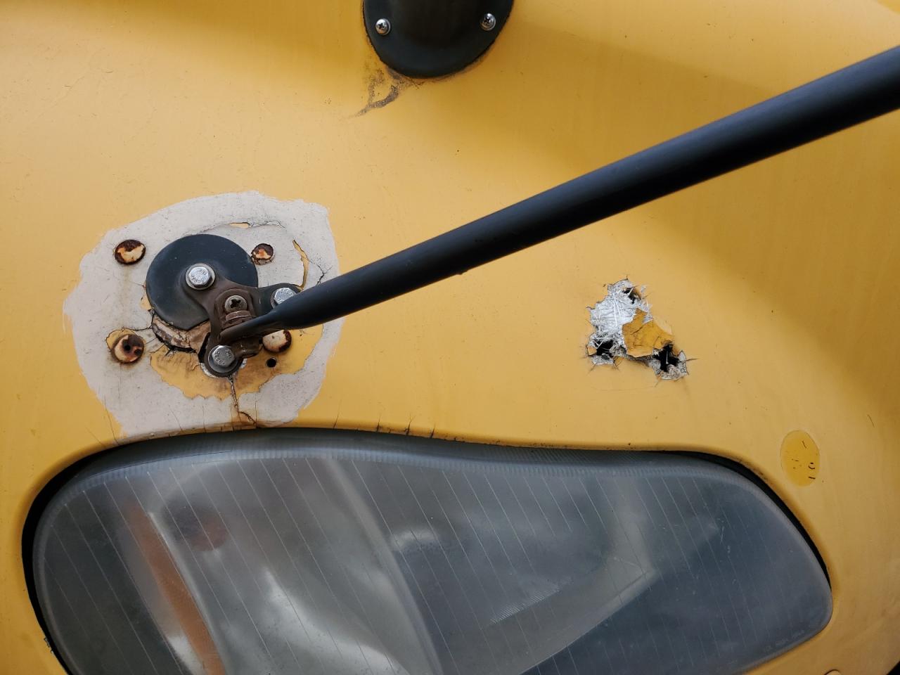 Lot #3273801362 2011 FREIGHTLINER SAF-T-LINER C2