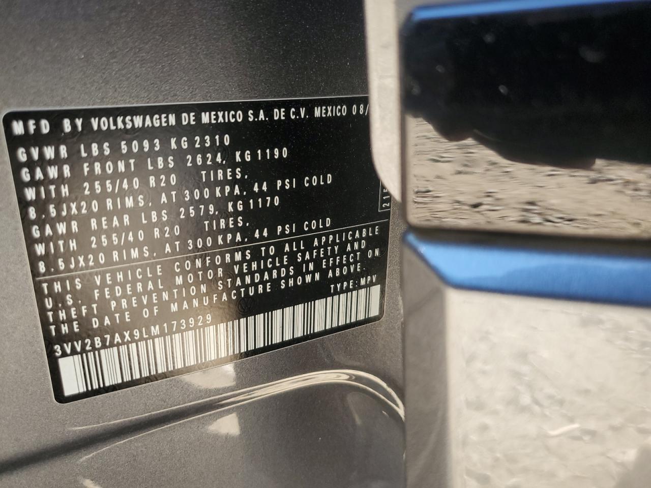 VOLKSWAGEN TIGUAN SE