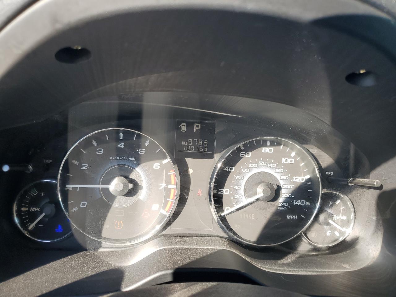 SUBARU LEGACY 2.5I PREMIUM