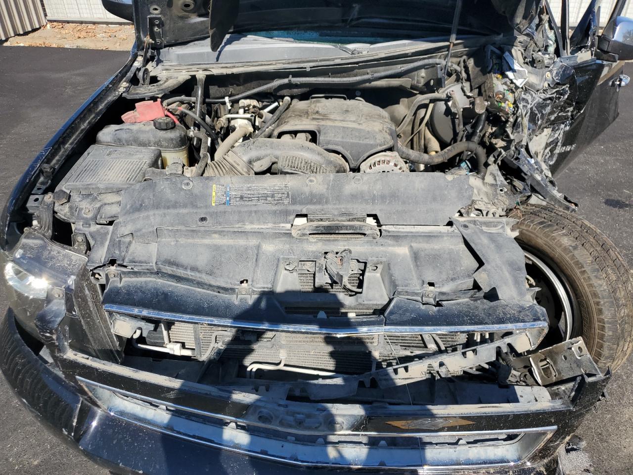 CHEVROLET TAHOE C1500 LT