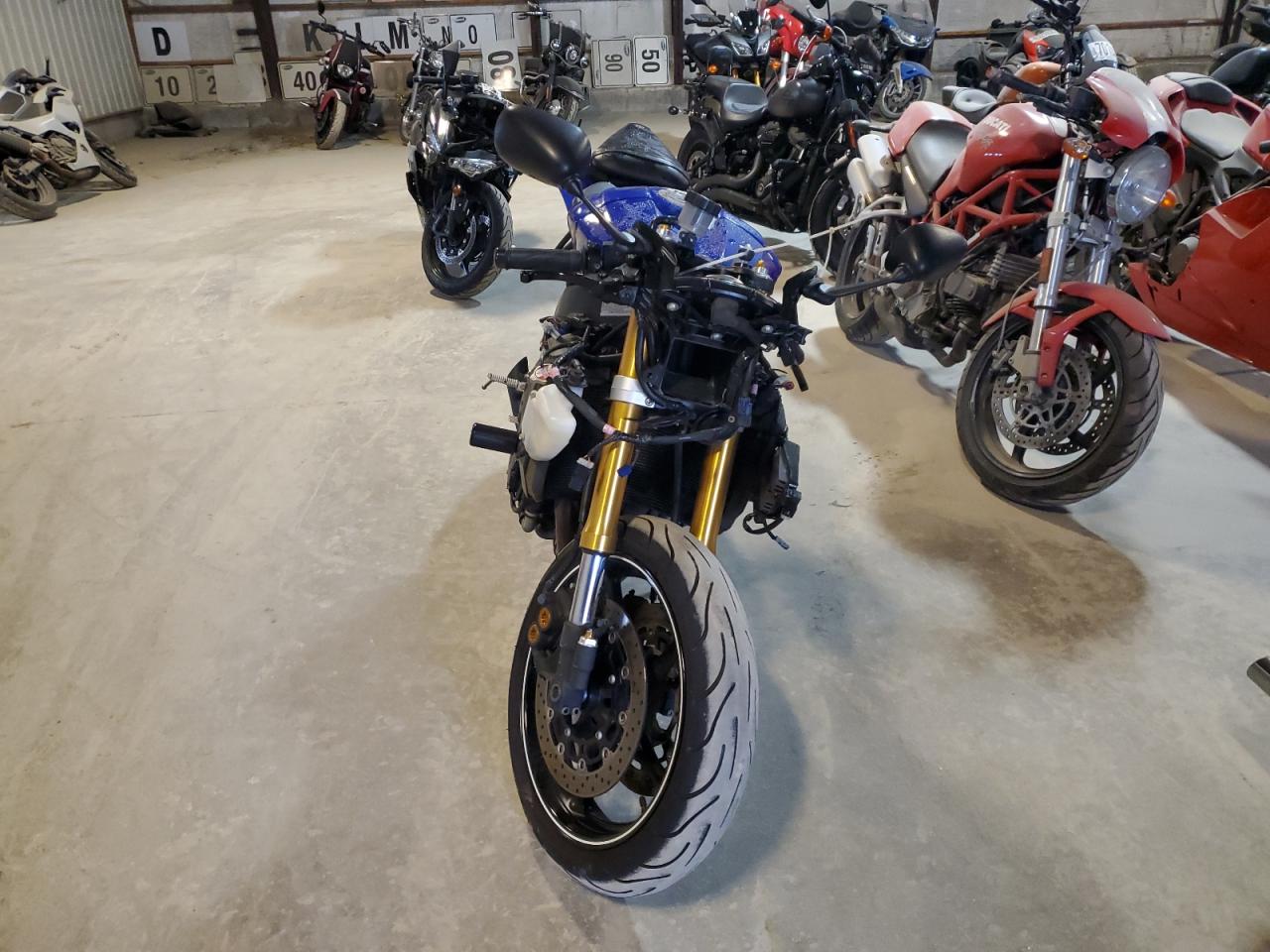 Lot #3266780384 2012 YAMAHA YZFR6