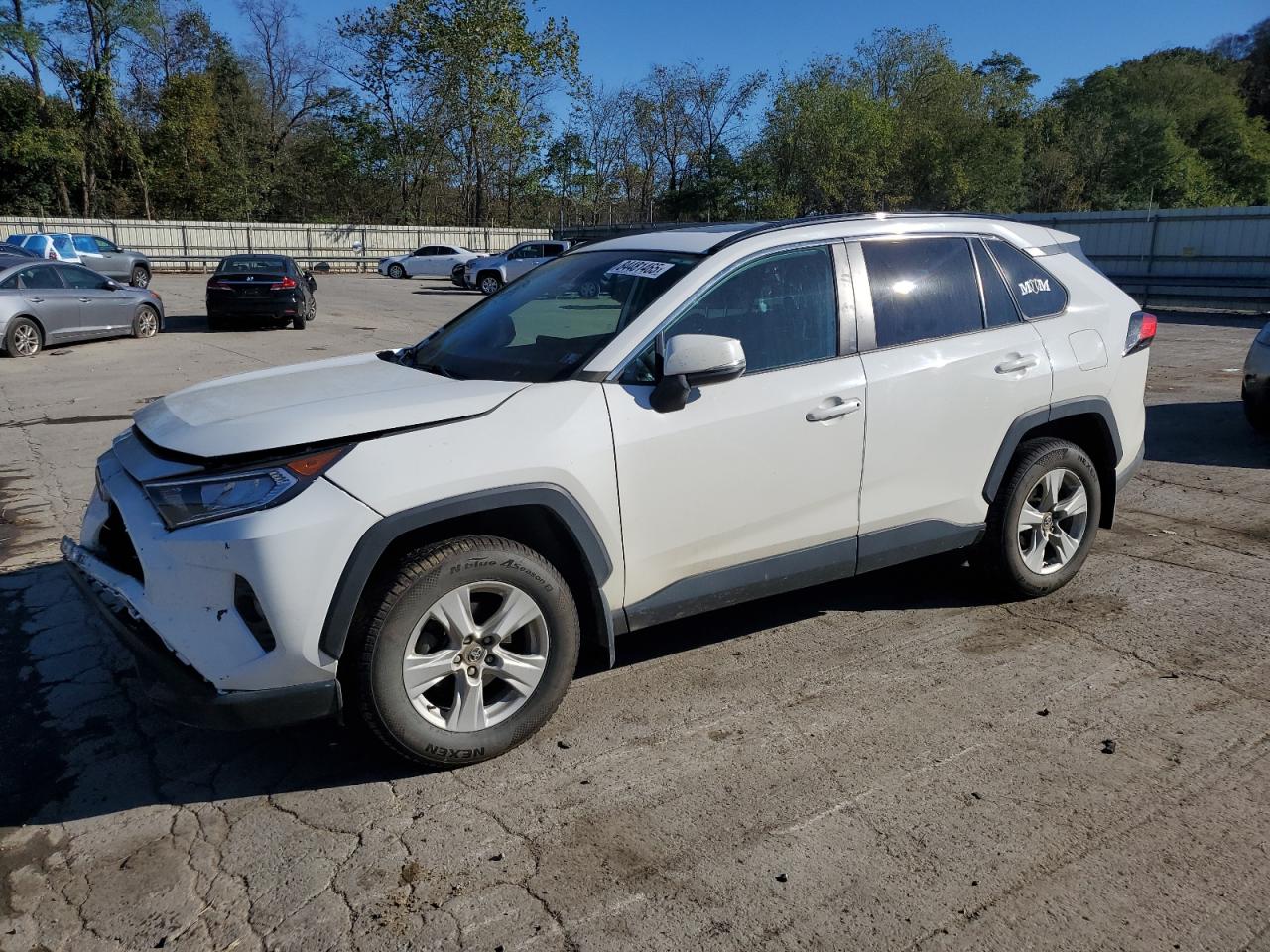 TOYOTA RAV4 XLE