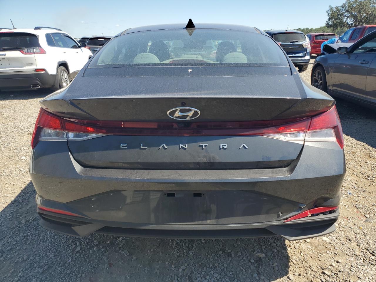 HYUNDAI ELANTRA SEL