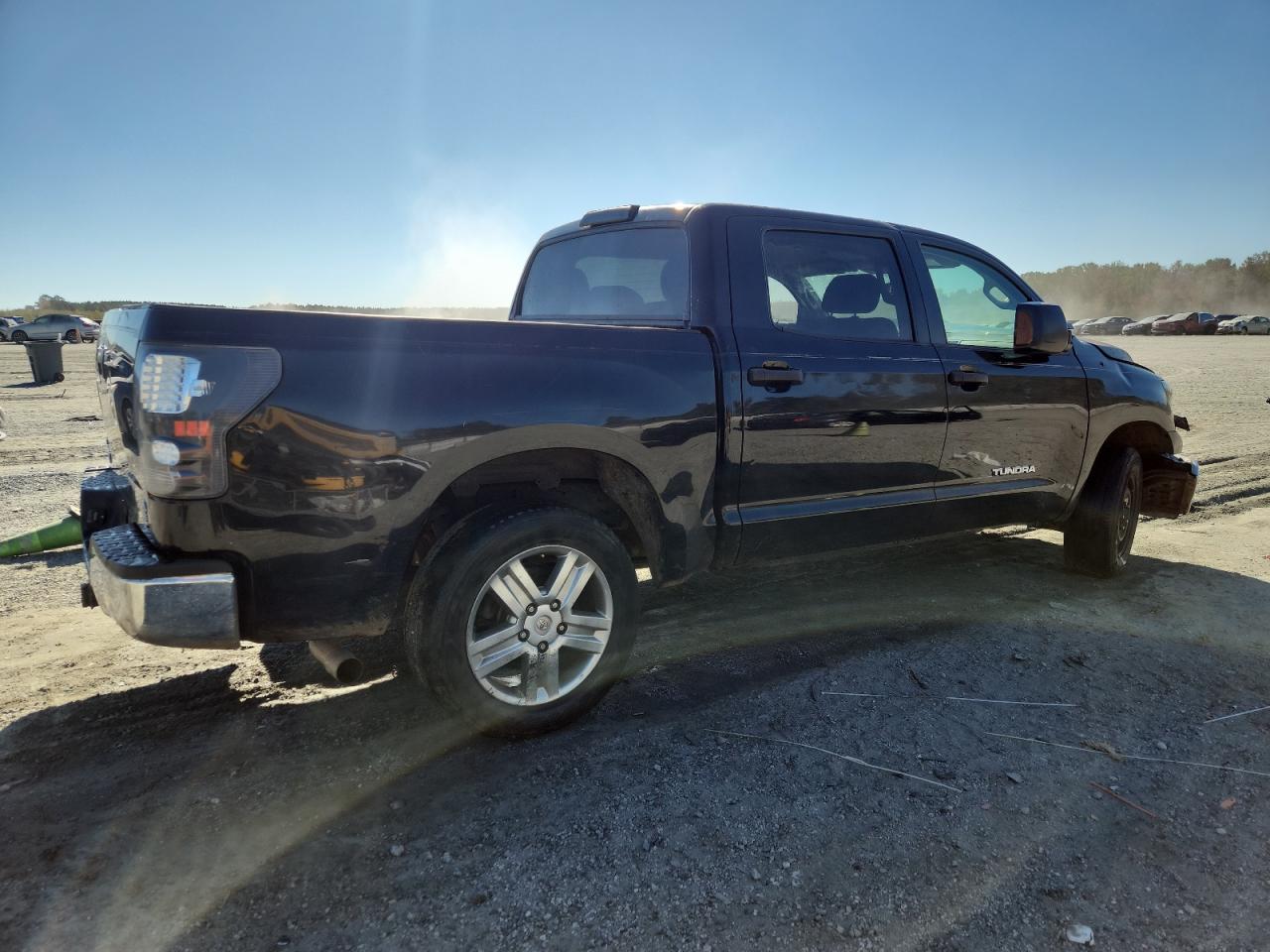 TOYOTA TUNDRA CREWMAX SR5