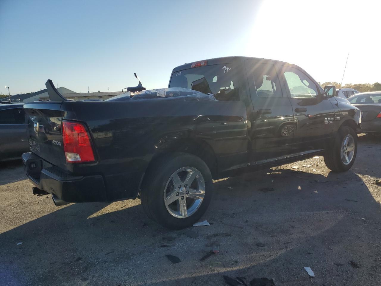RAM 1500 ST