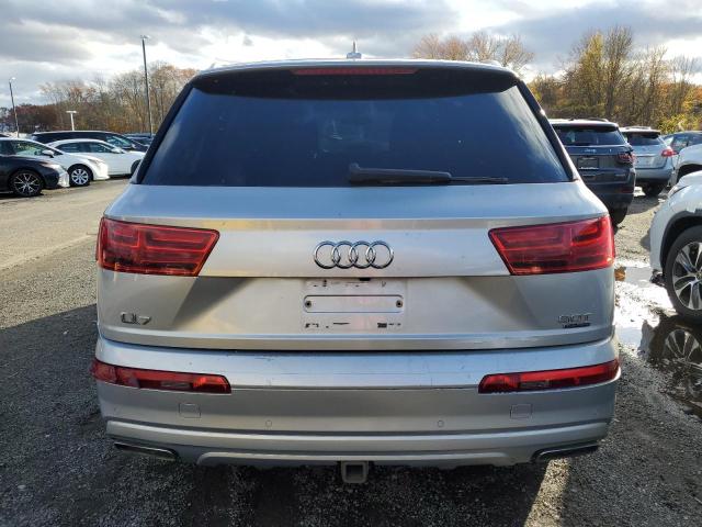 2017 AUDI Q7 PREMIUM - WA1LAAF76HD009093