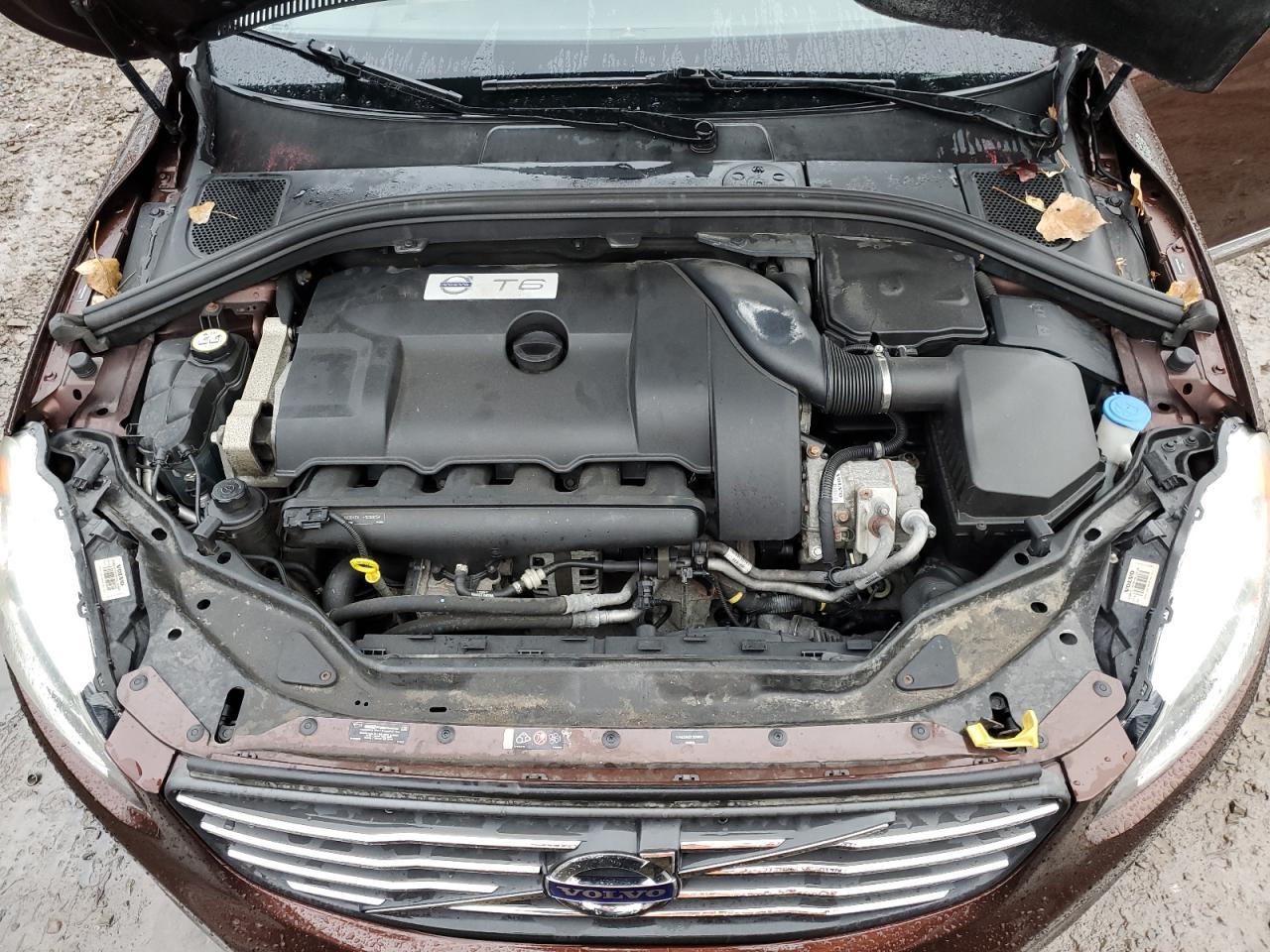 VOLVO XC60 T6 PREMIER