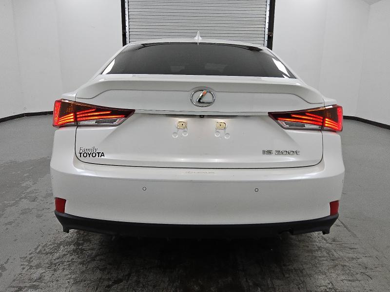 2017 LEXUS IS 200T - JTHBA1D27H5040869