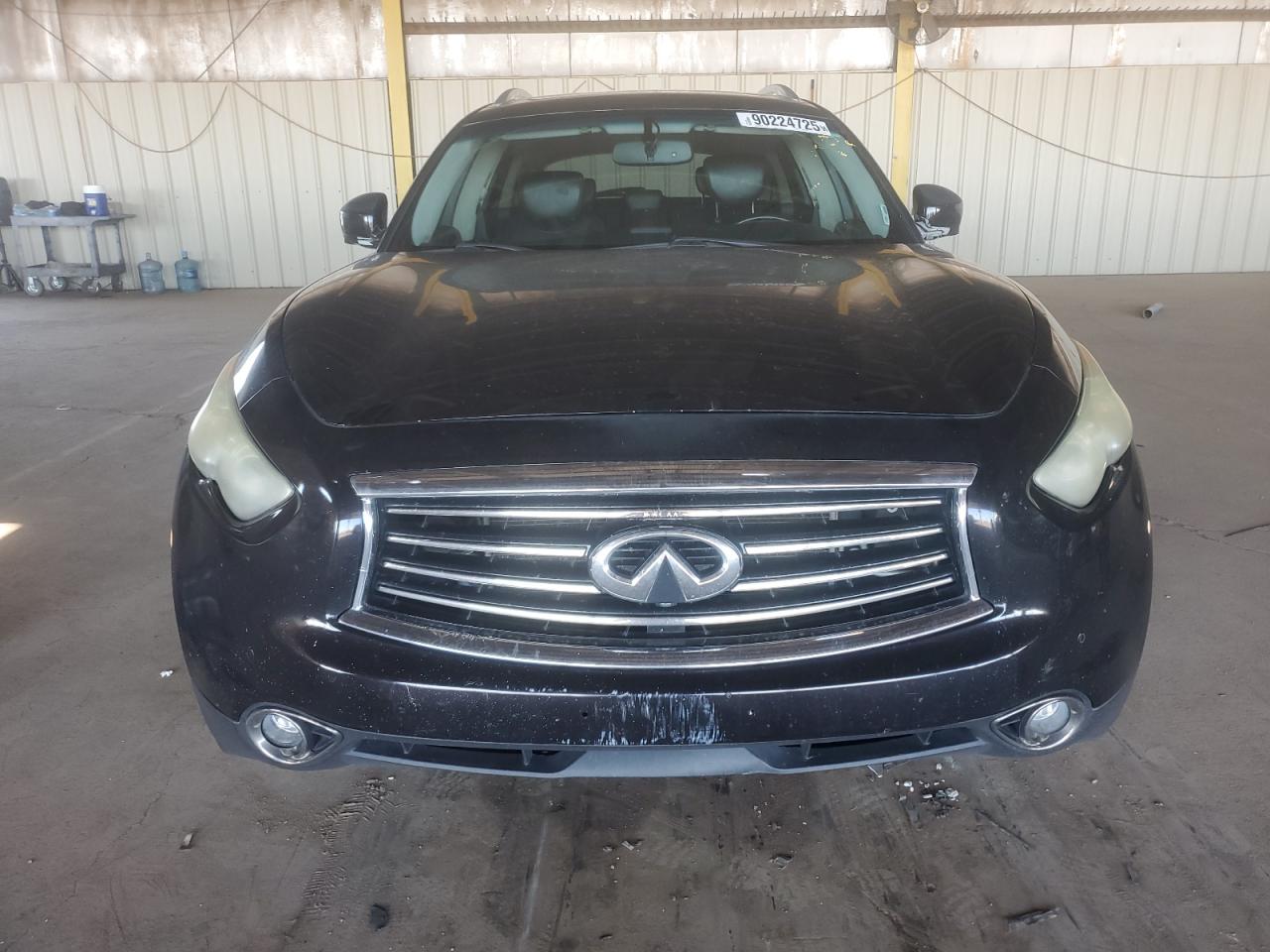 INFINITI FX35