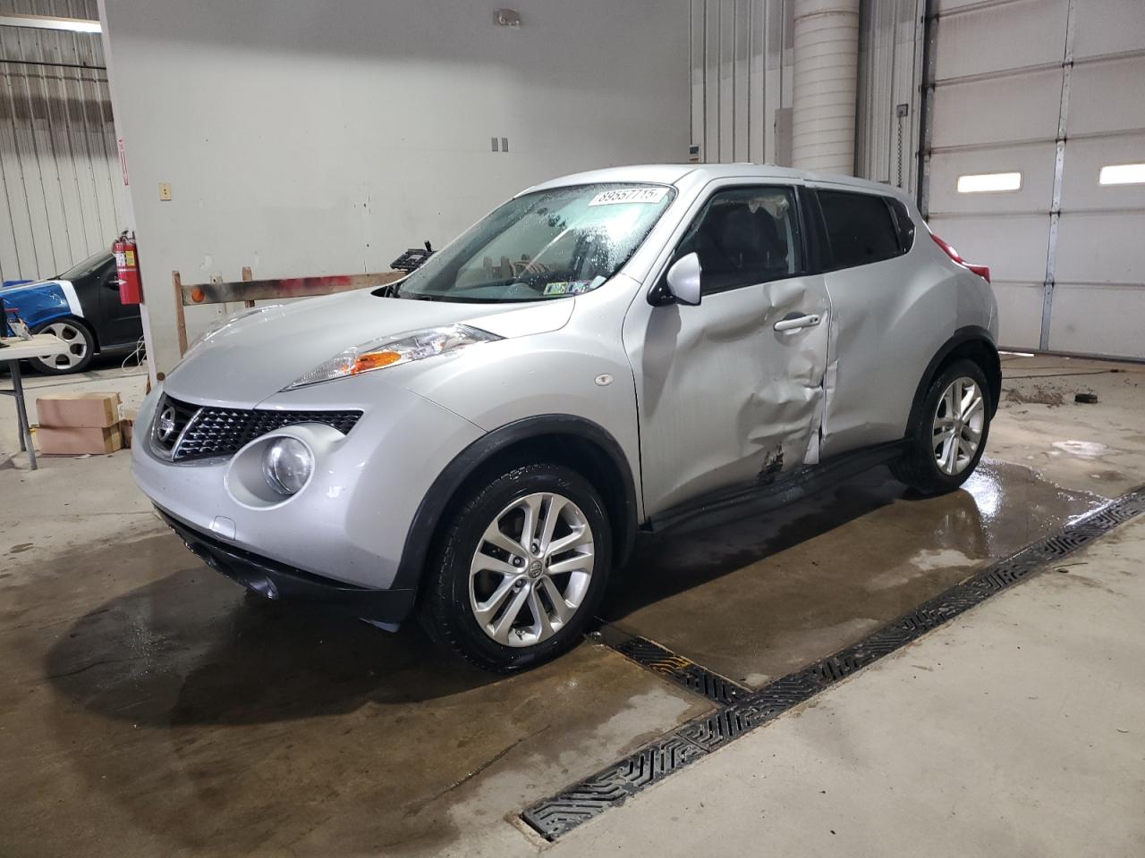 NISSAN JUKE S