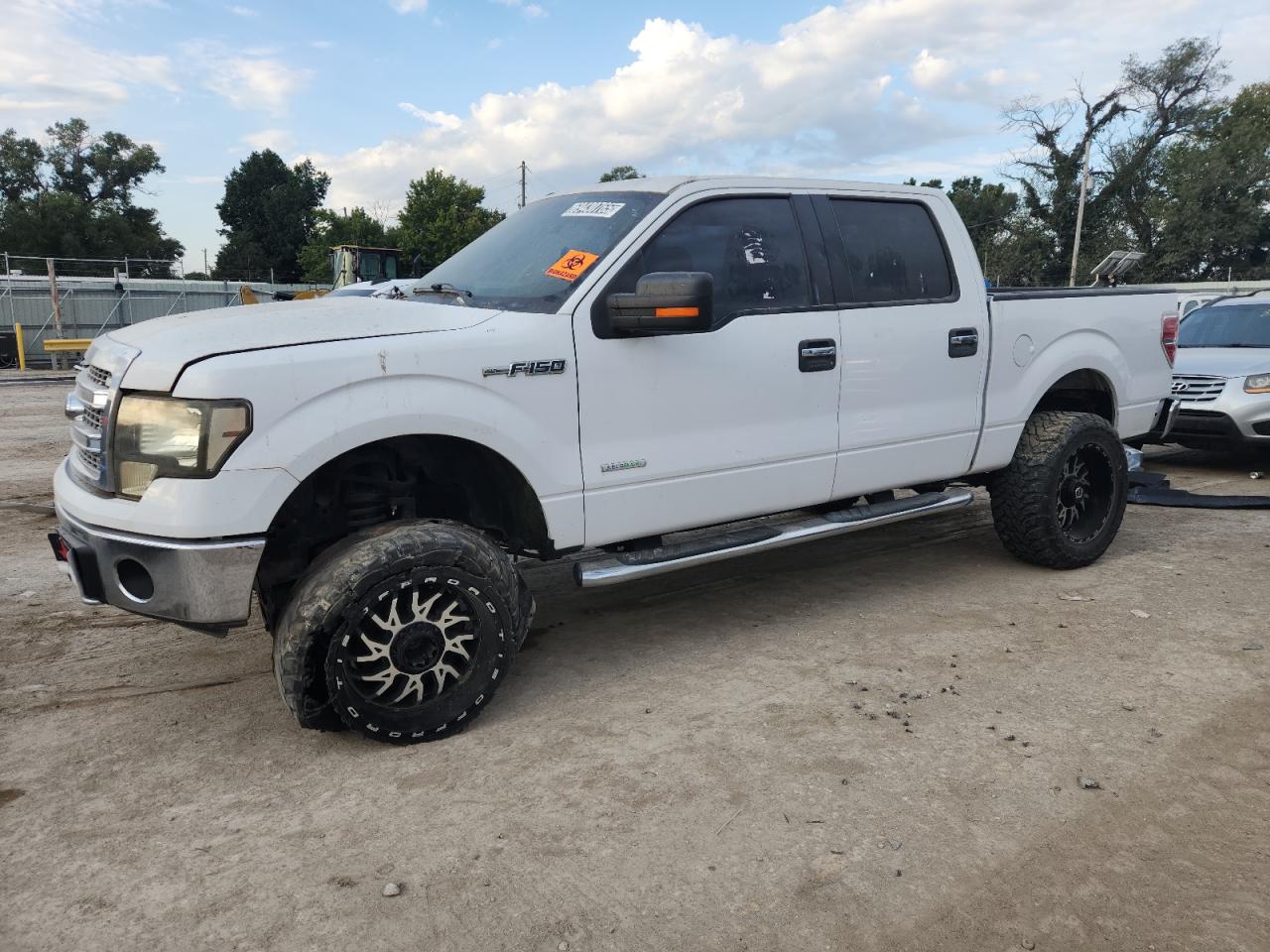 FORD F-150 SUPERCREW