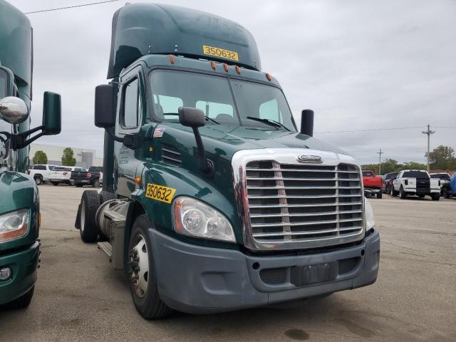 Global Auto Auctions: 2016 FREIGHTLINER CASCADIA 1