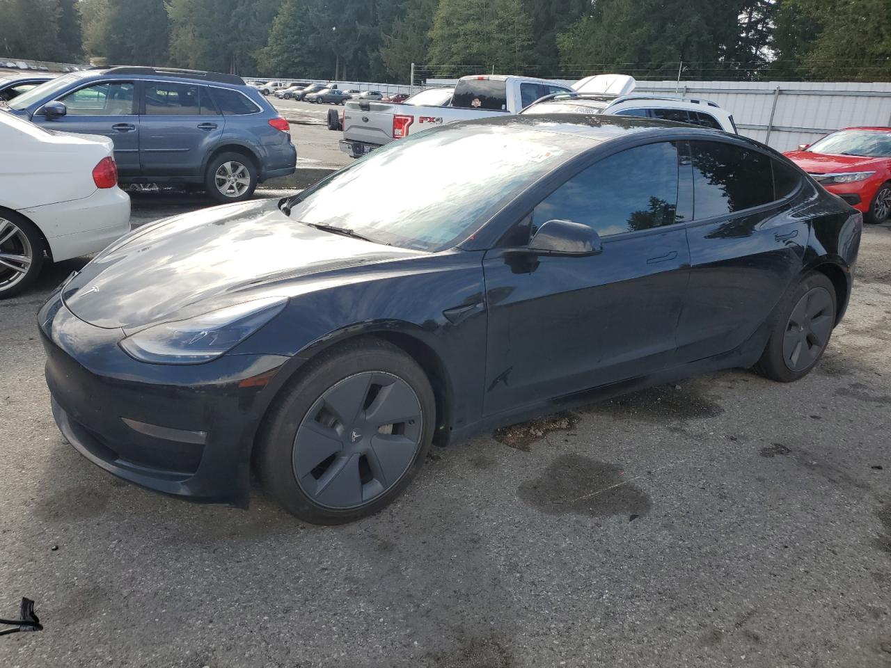 TESLA MODEL 3