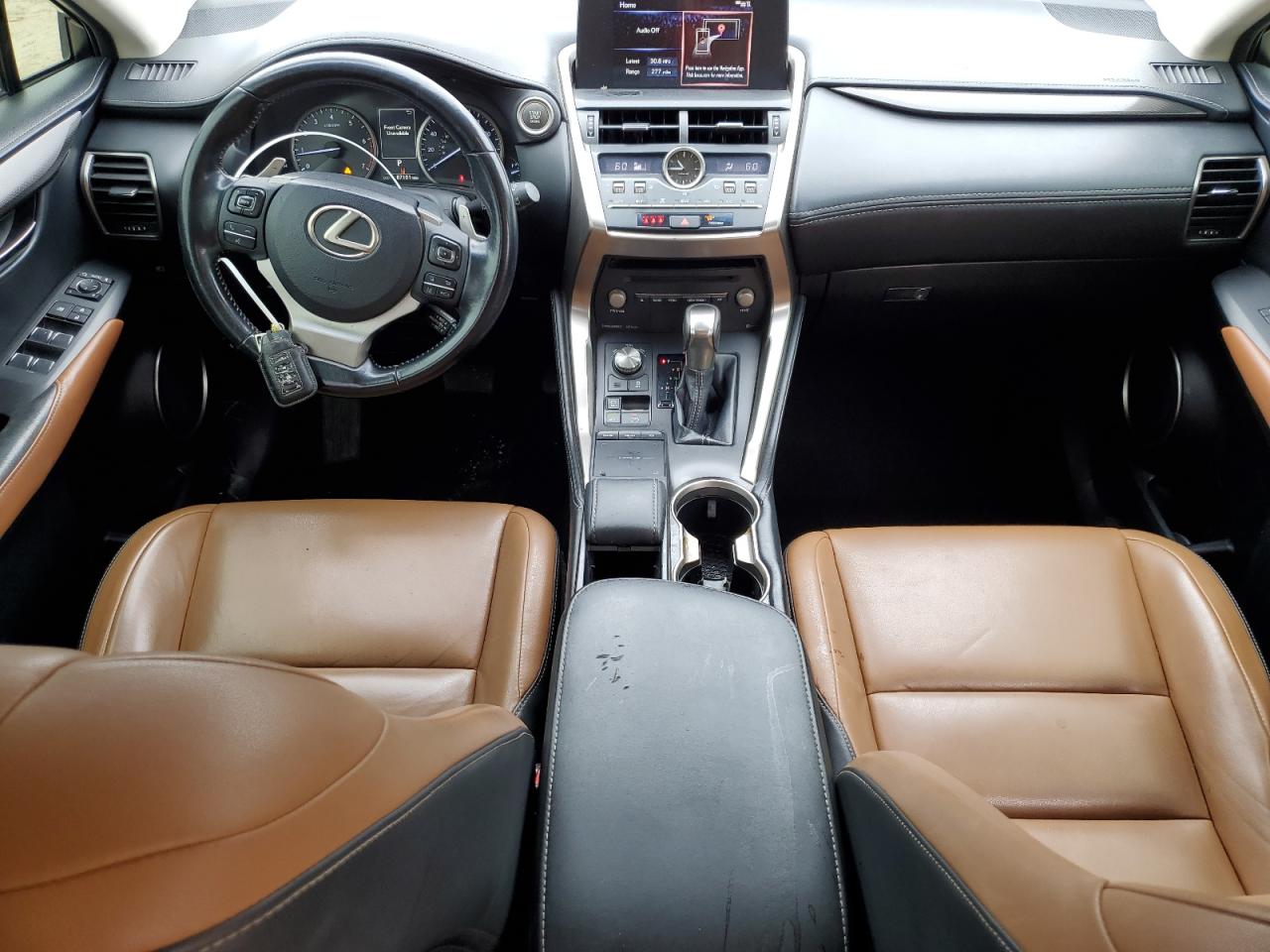 LEXUS NX 300 BASE