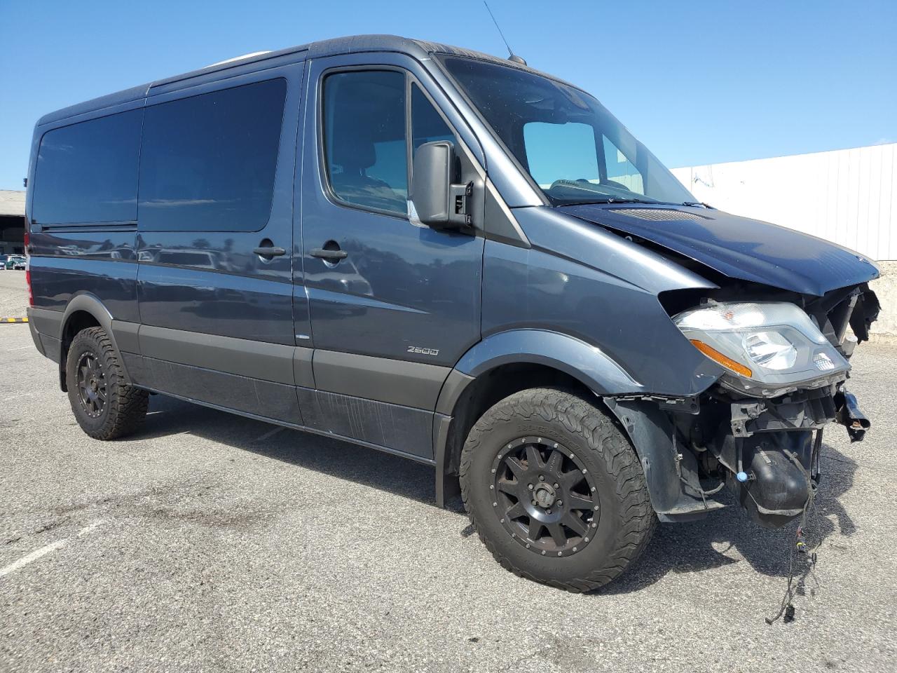 MERCEDES-BENZ SPRINTER 2500