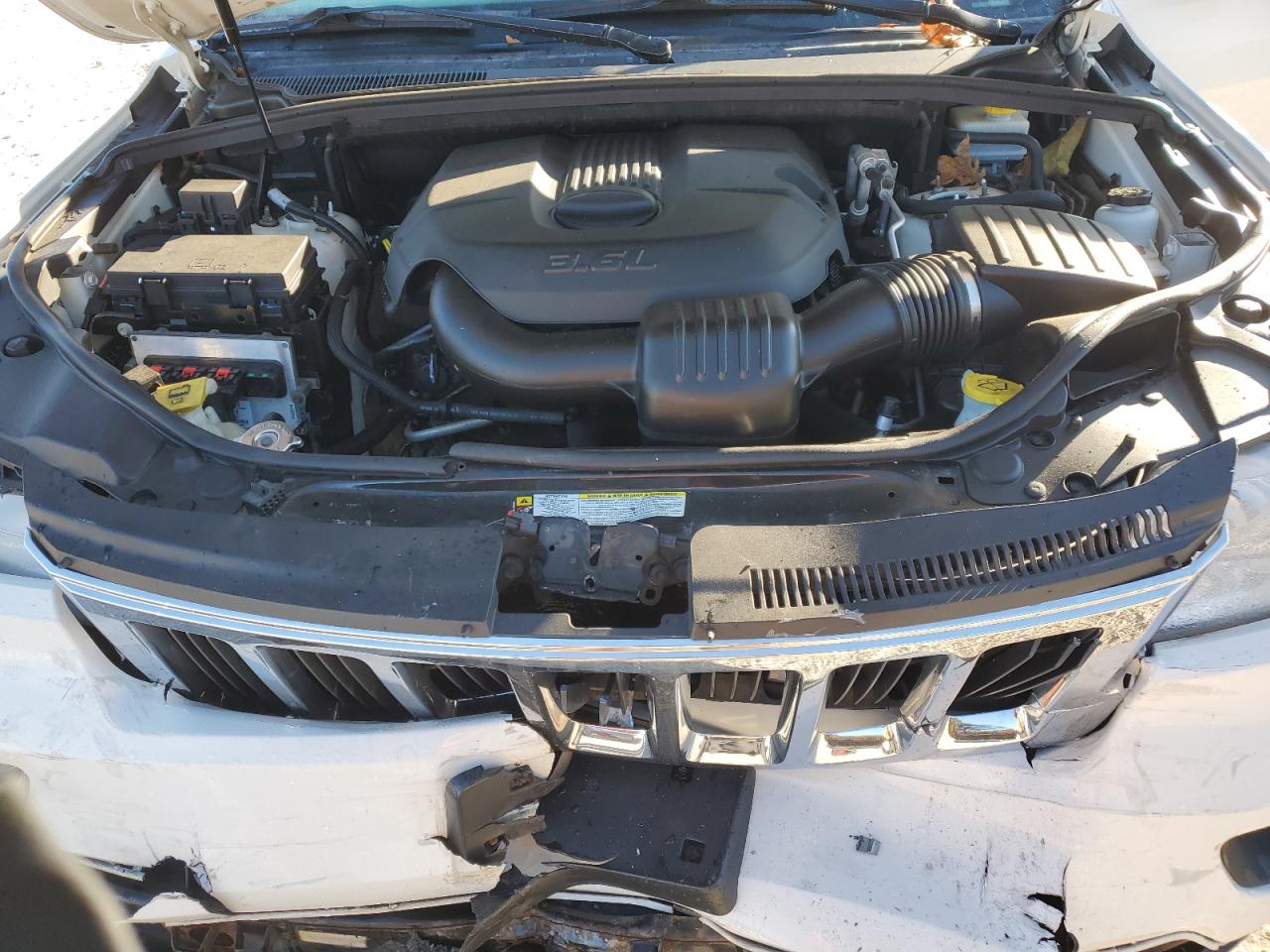 JEEP GRAND CHEROKEE LAREDO