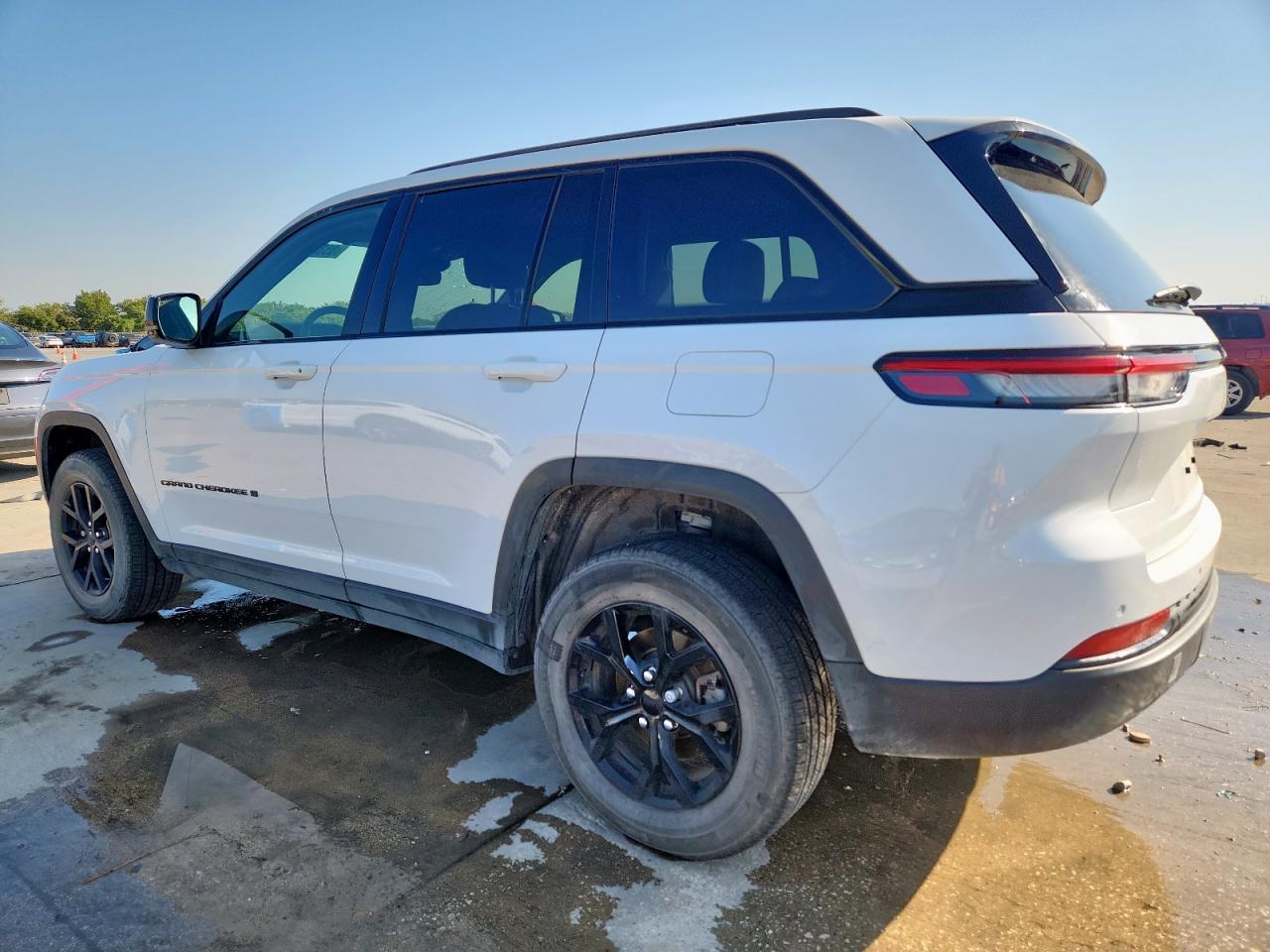 JEEP GRAND CHEROKEE LAREDO