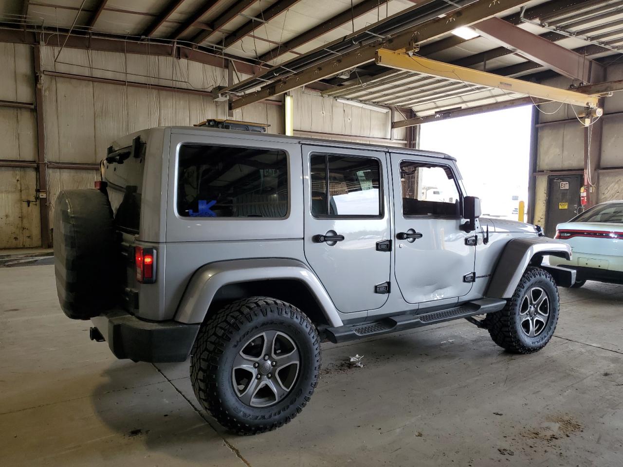 JEEP WRANGLER SAHARA