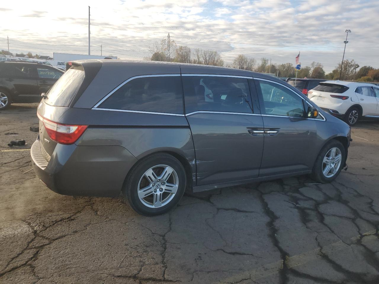 HONDA ODYSSEY TOURING