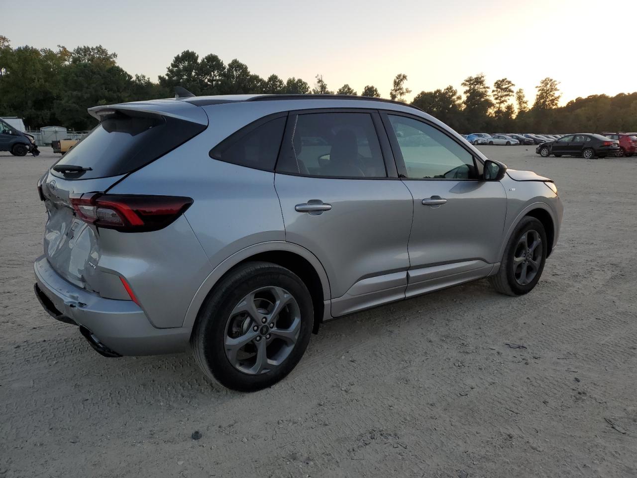 Lot #3301834332 2023 FORD ESCAPE ST LINE