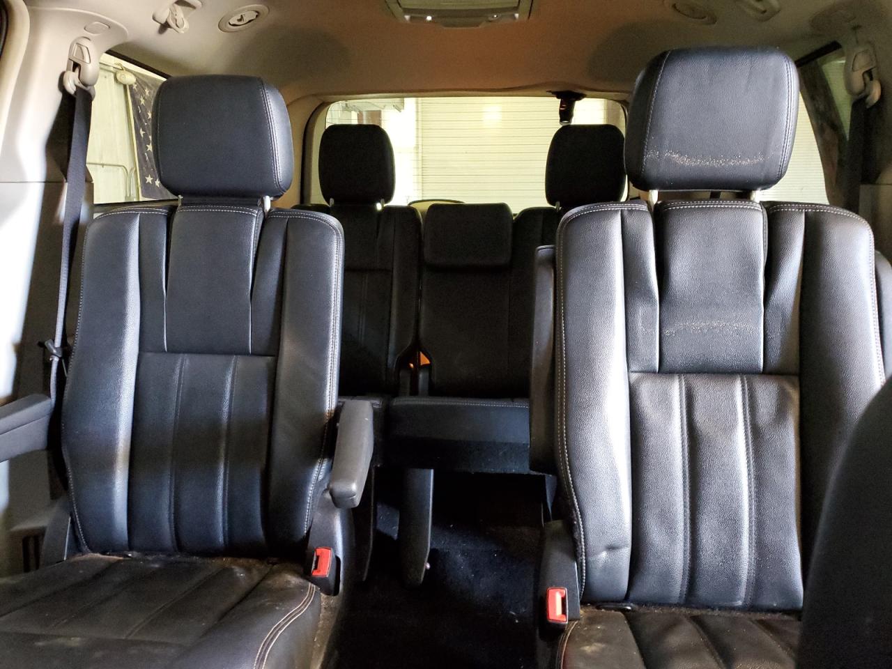 CHRYSLER TOWN & COUNTRY TOURING