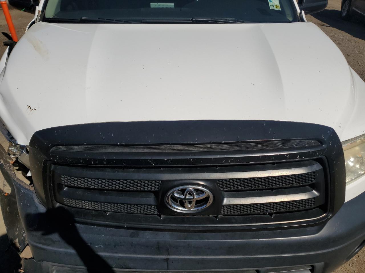 TOYOTA TUNDRA DOUBLE CAB SR5