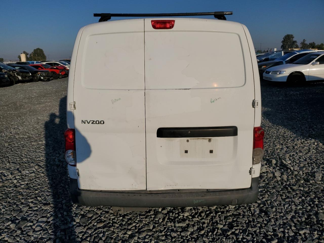 NISSAN NV200 2.5S