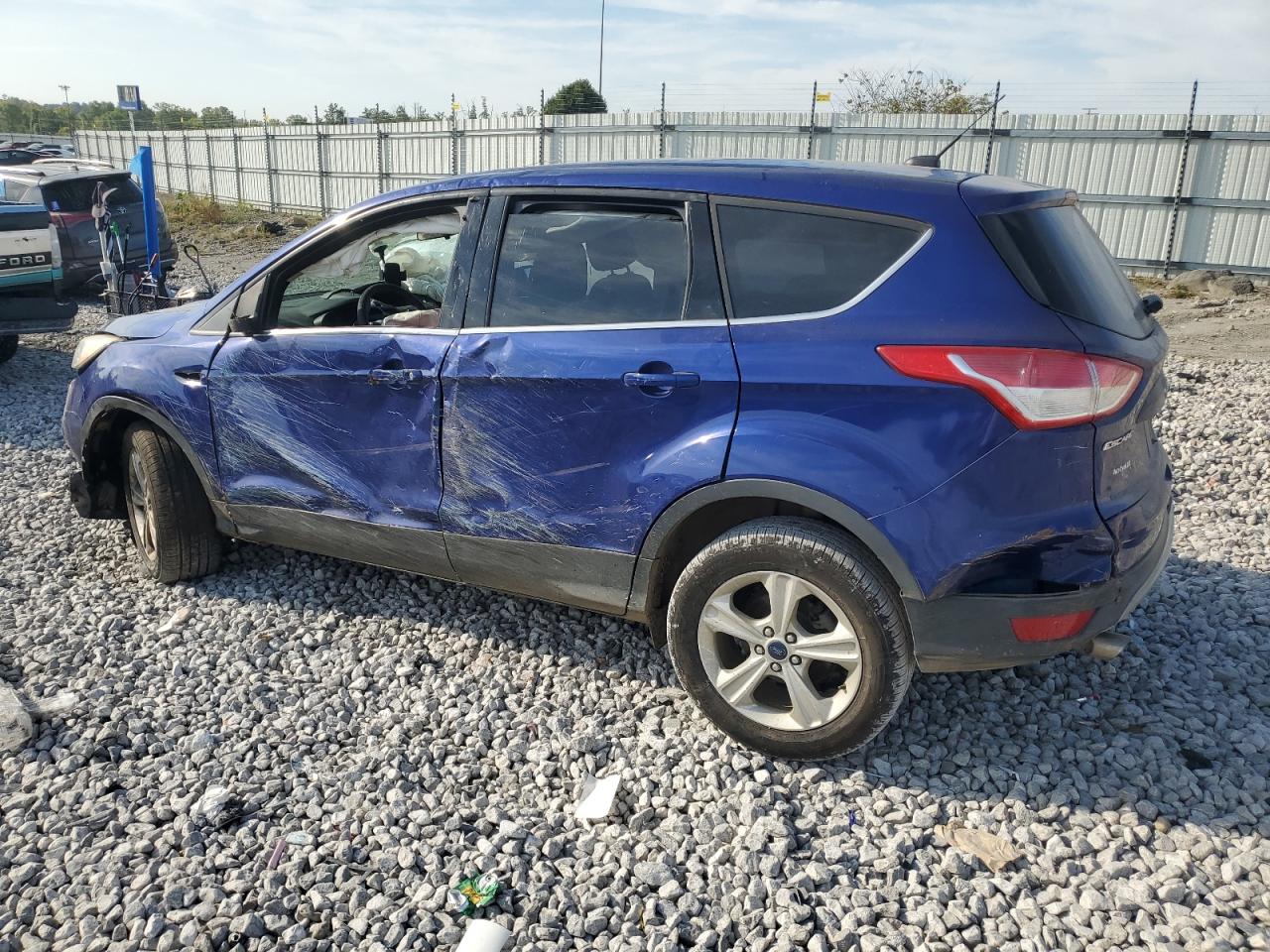 FORD ESCAPE SE