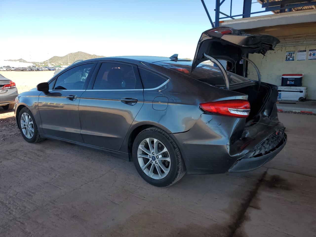 FORD FUSION SE