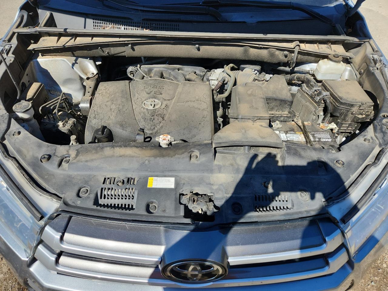 TOYOTA HIGHLANDER LE