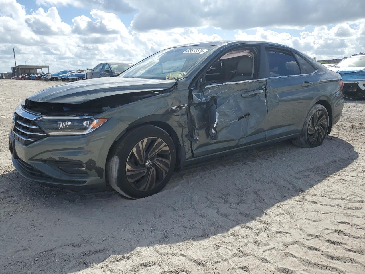 VOLKSWAGEN JETTA SEL PREMIUM