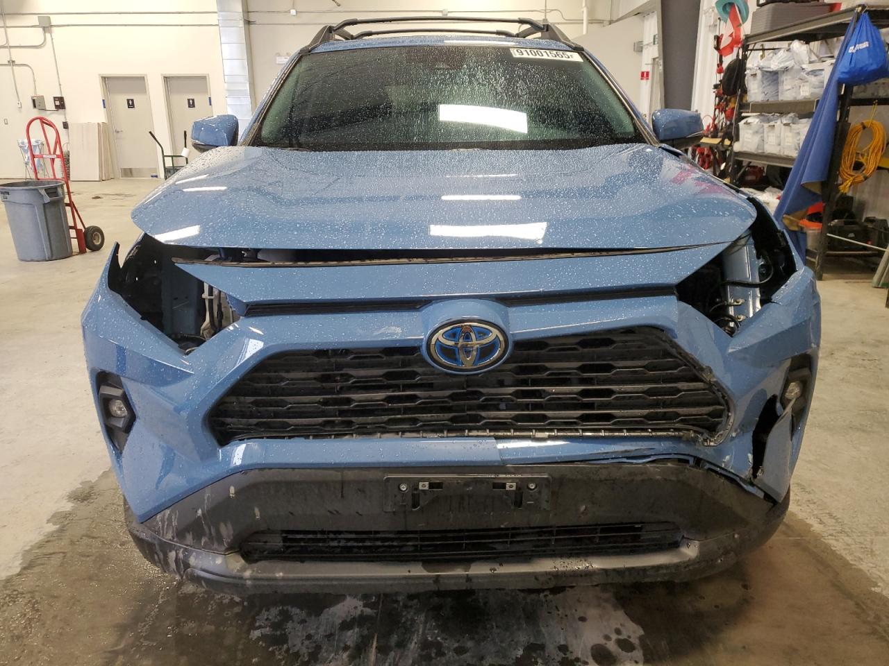 TOYOTA RAV4 XLE