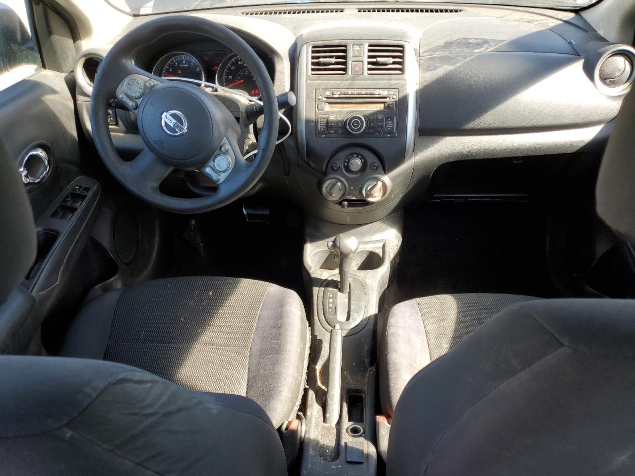 NISSAN VERSA S